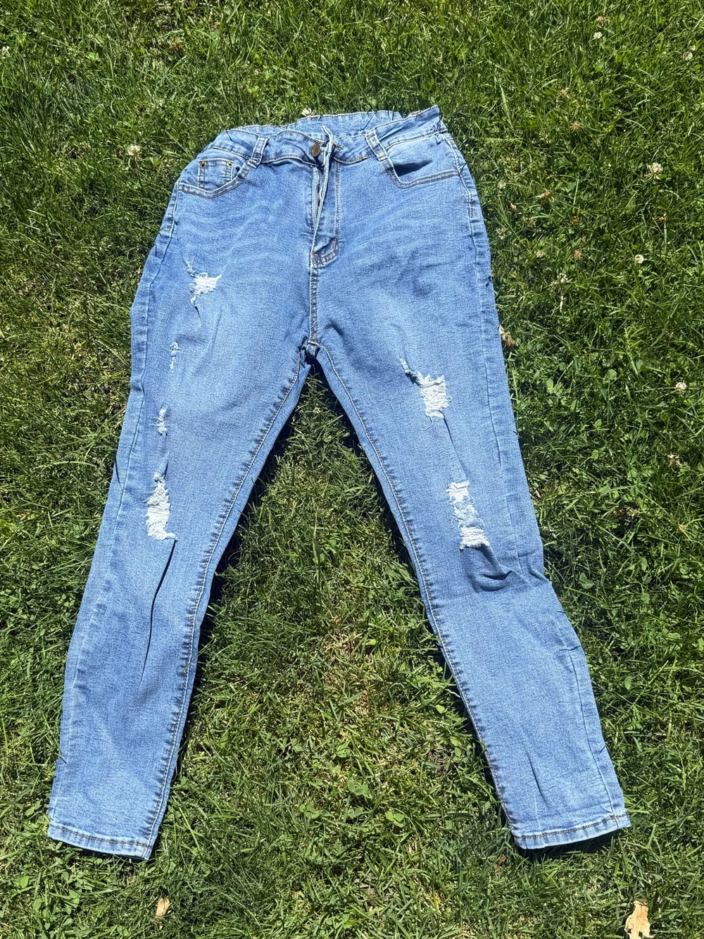 SHEIN Light Blue Ripped Skinny Jeans